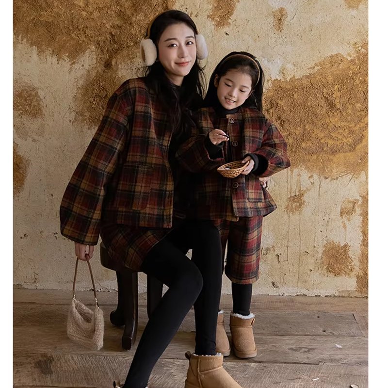 Winter Mother And Daughter Matching Outfit Plaid Thick Clothes For Mom And Me Family Matching Clothes Private Logo Design