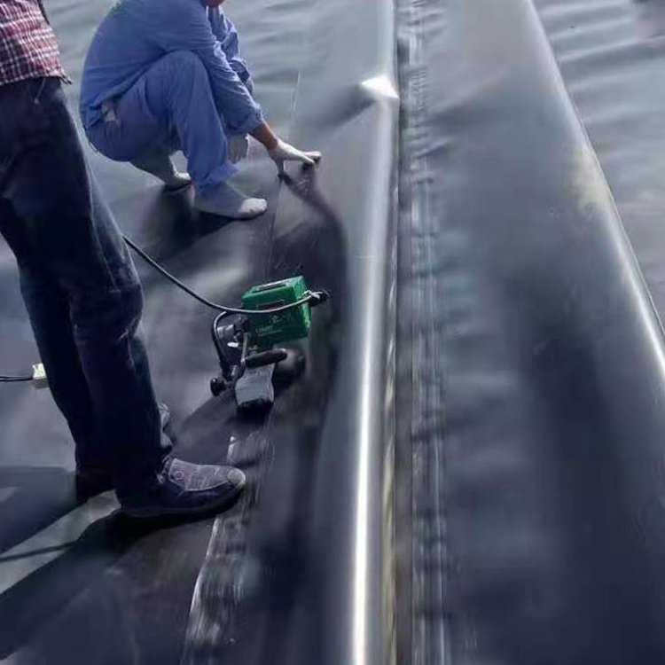 Geomembrane matching welding machine GW900 big welding machine