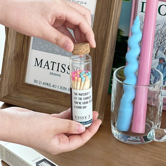 Factory sale glass bottle match wood match in glass bottle