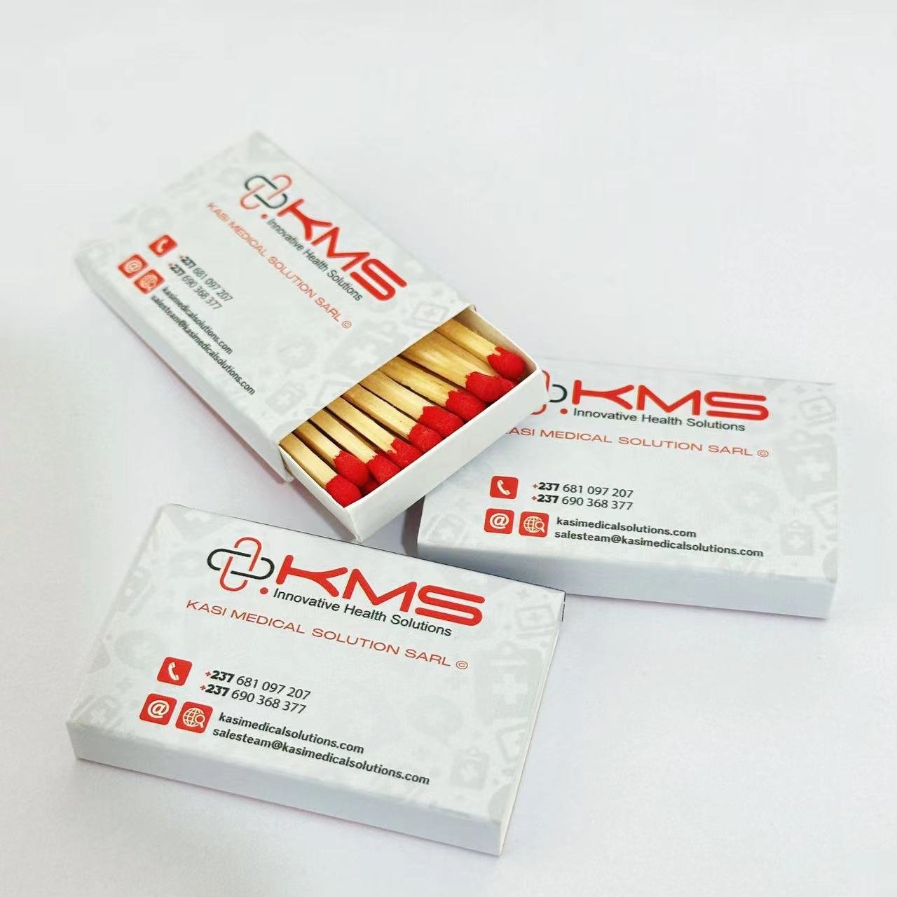 Classic red box high-value matches lighting cigars safety matches home aromatherapy candle 20 sticks of wood-stalked matches