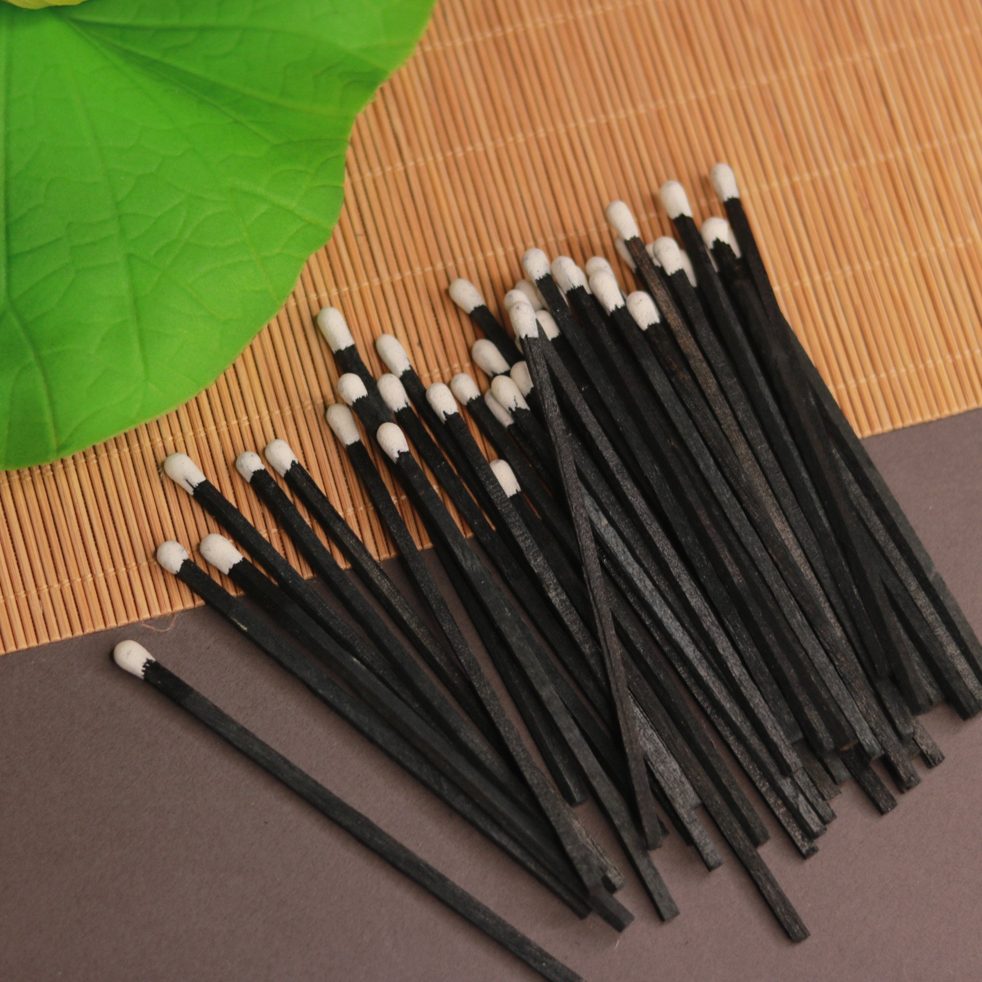 Wood Matchstick In Different Lengths And Different Colors For Household Candles Bulk Matches Candle Hotel Matches