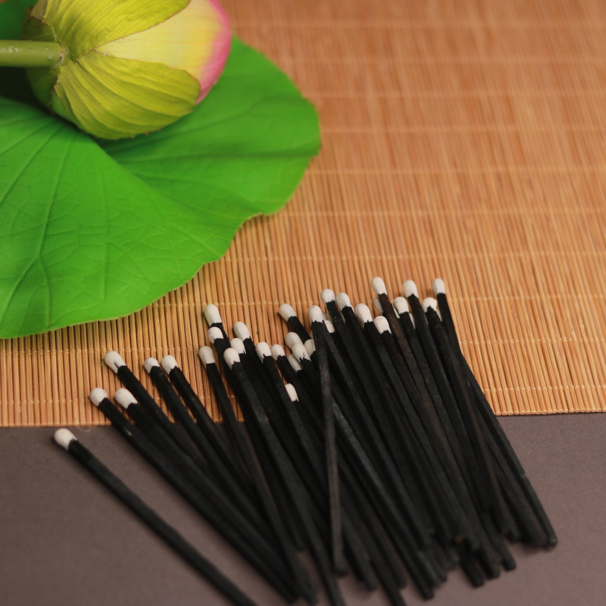 Wood Matchstick In Different Lengths And Different Colors For Household Candles Bulk Matches Candle Hotel Matches