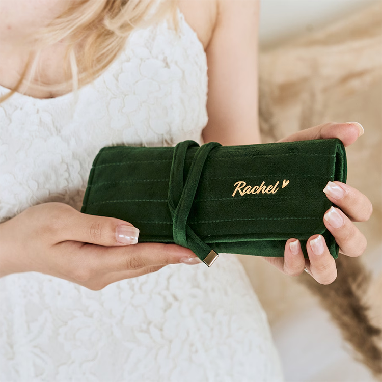 Personalised Dusky Pink Velvet Jewelry Roll With Gold Foil Logo Travel Jewelry Case Customized bridesmaid gifts