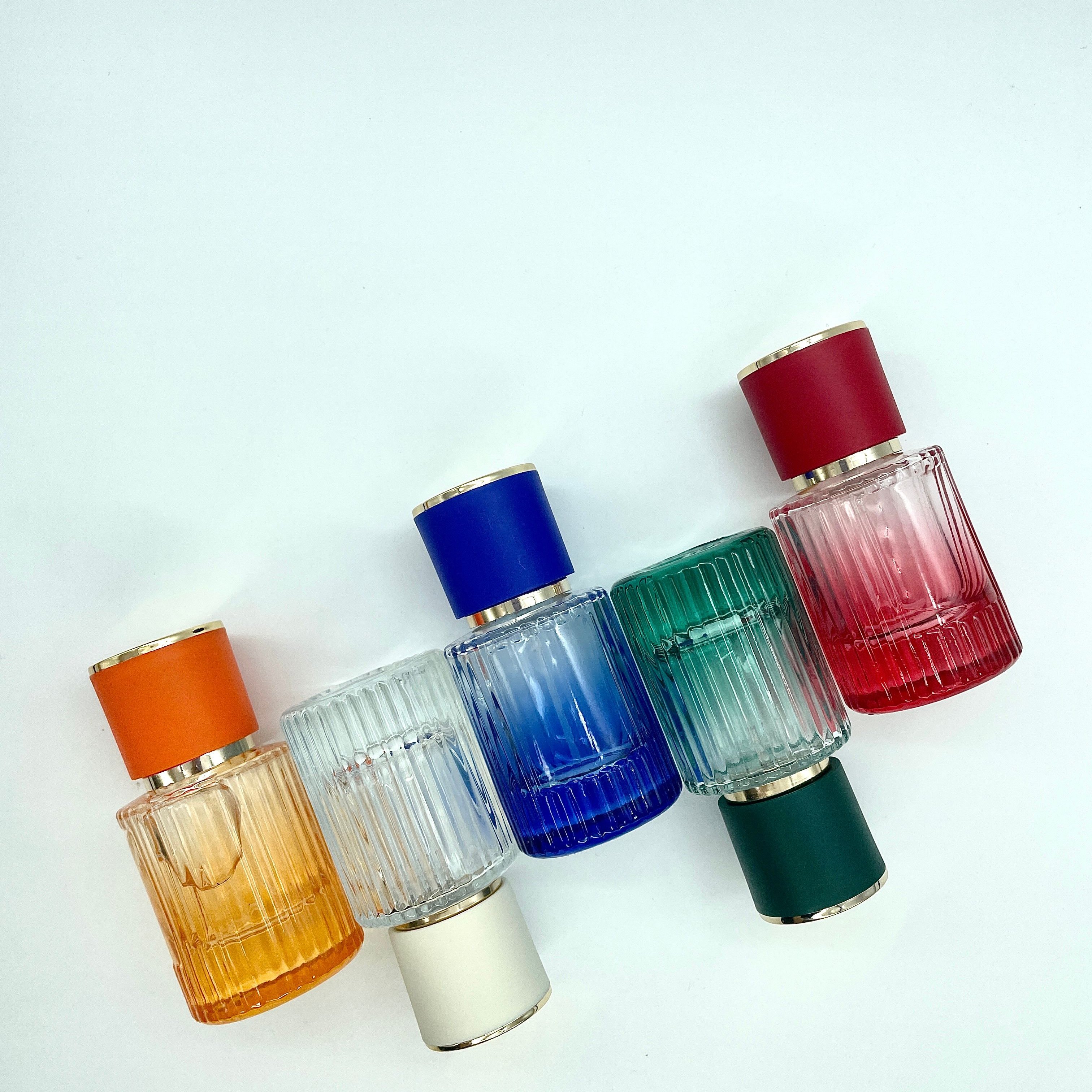 30ml 50ml round shaped black vertical stripes glass perfume bottle with atomizer and matched color cap