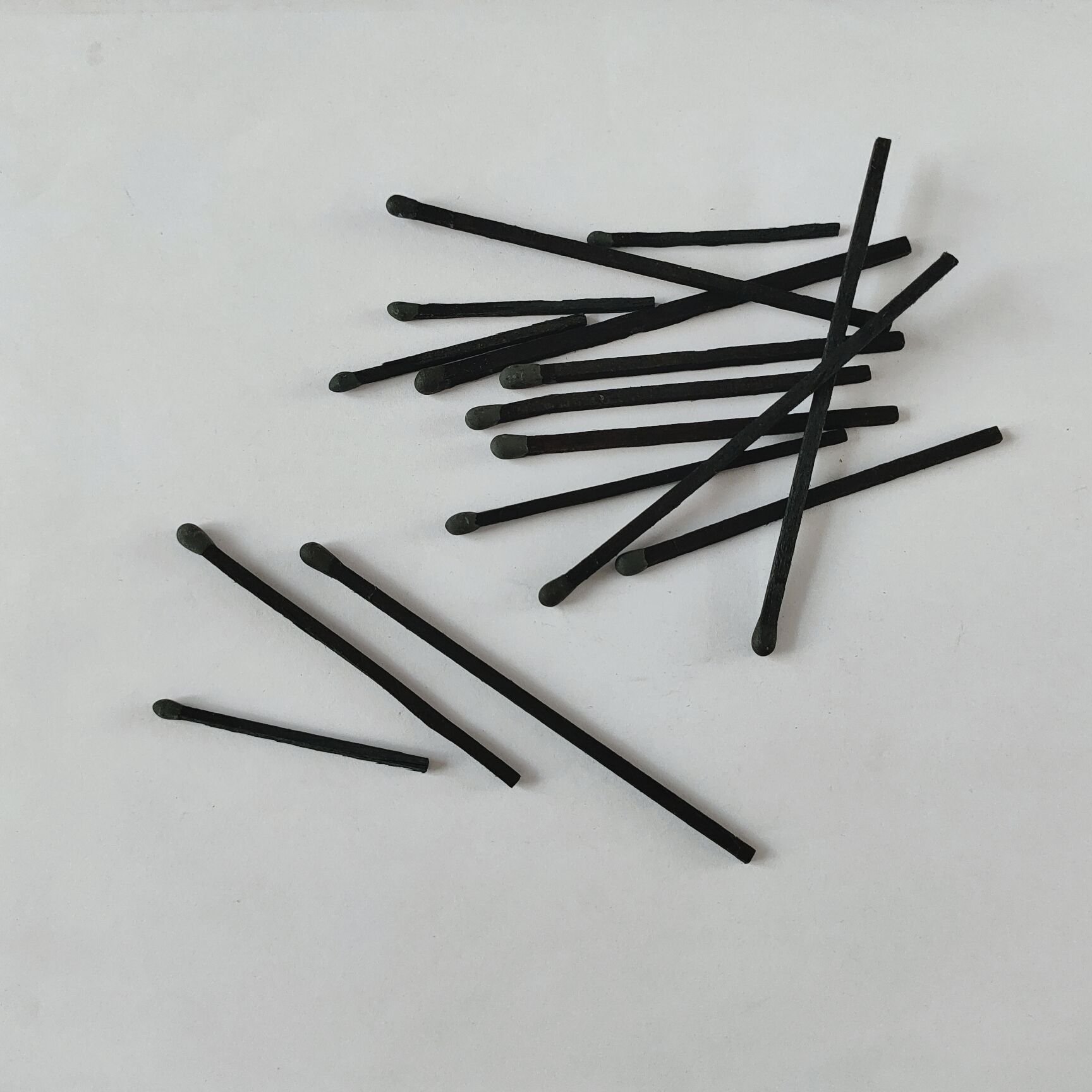 Bulk black tip matches black sticks for household