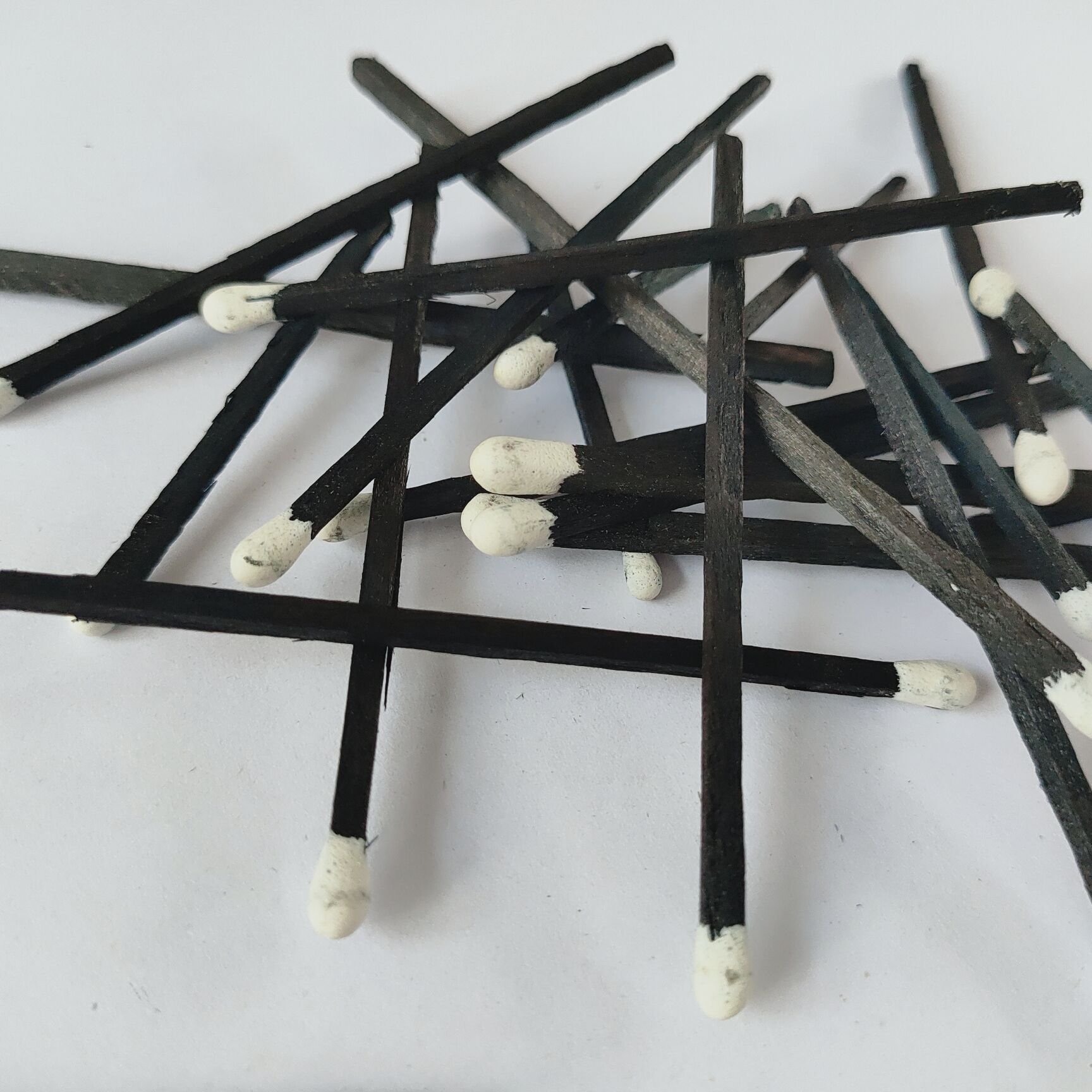 Bulk black tip matches black sticks for household