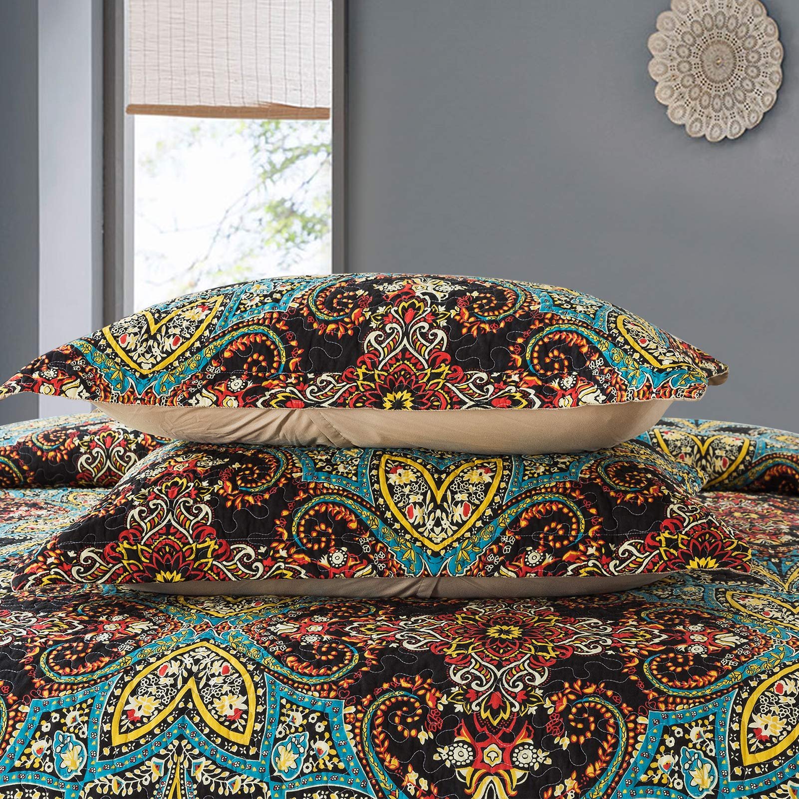 Wholesale 100% Polyester Quilted Custom Printed Color Ultrasonic Bedspread Bed Cover Set Microfiber Bed Quilt