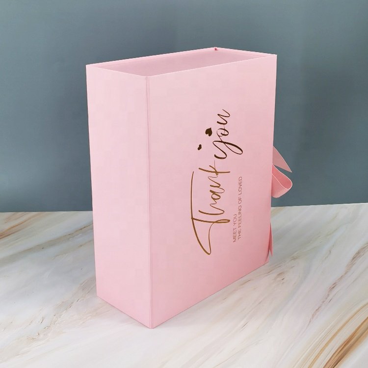 Hot Sale Item Eco Friendly Artificial Flower Pink Metal Gold Hamper Luxury Gift Box Basket Guangdong with Free Samples