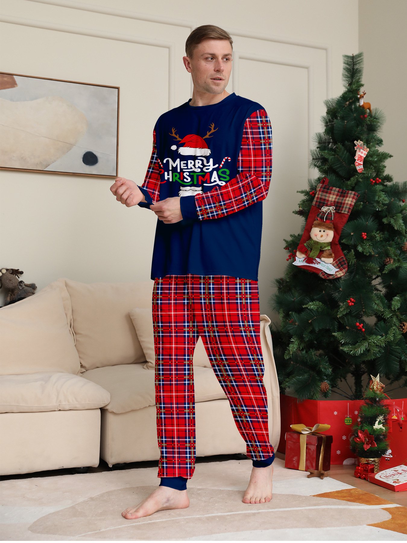 Ready to ship Cartoon Matching Family Pajamas Sets Long Sleeve Christmas Plaid Pjs Plaid Kids Christmas Pajamas