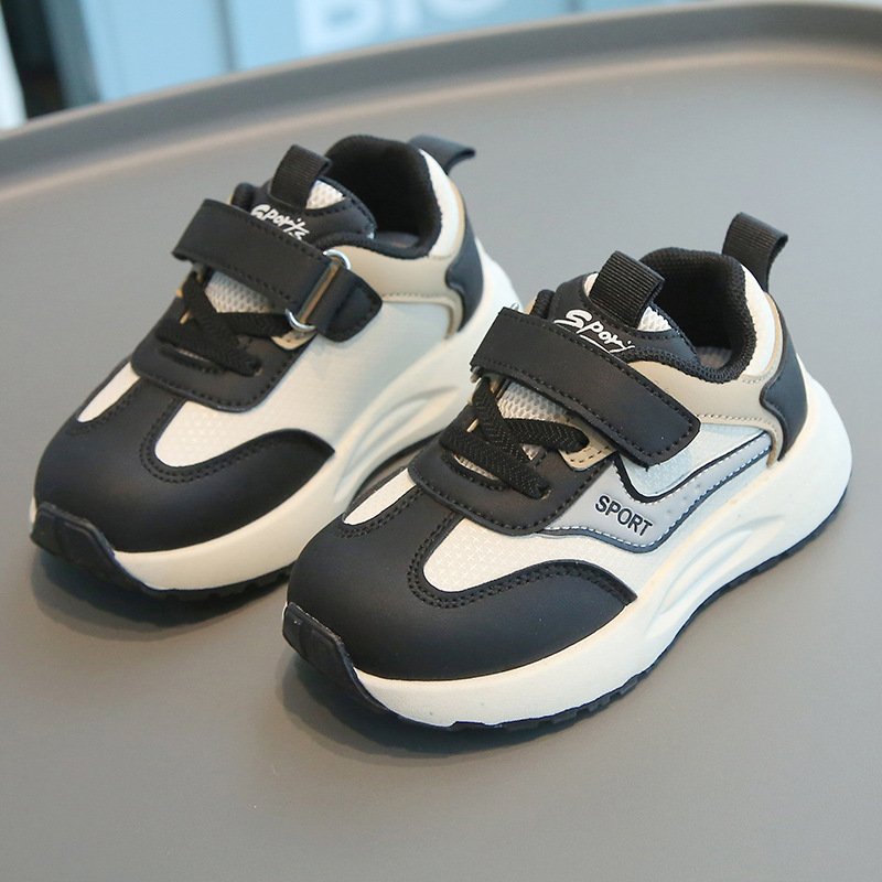2024Spring and autumn new boys fashion matching sports shoes girls anti-slip wear Korean version of casual shoes