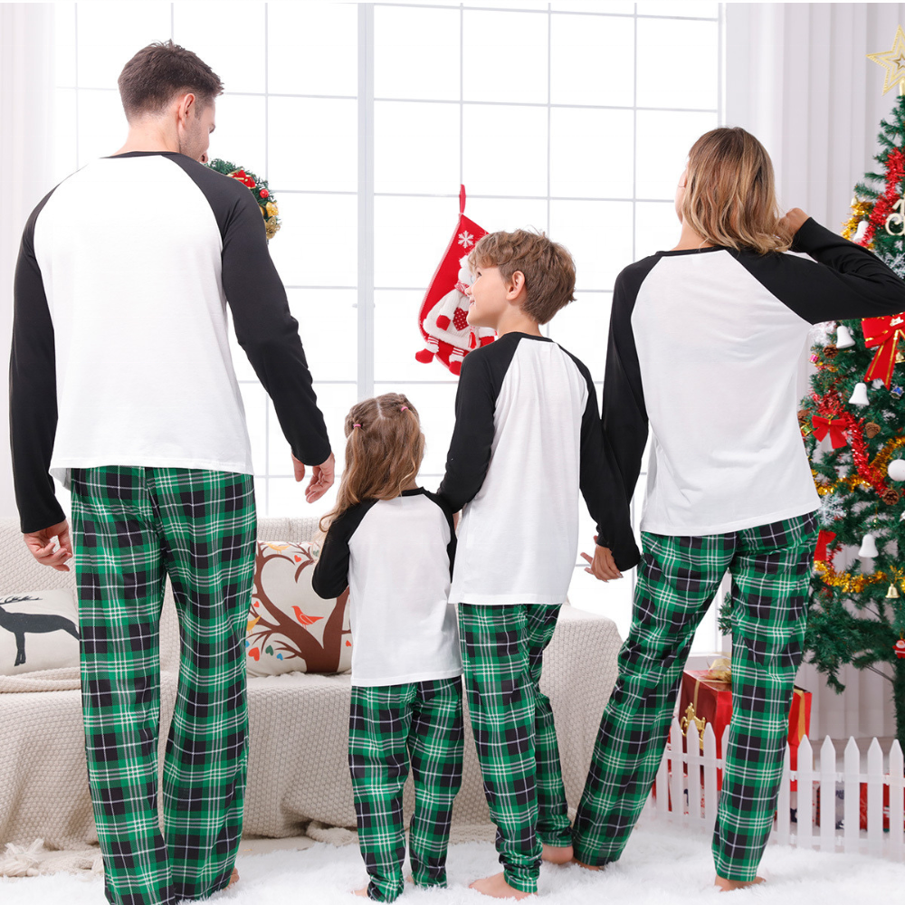 Fashion Family Christmas Pajama Set Matching Cotton Plus Size Outfit Print Cartoon Tree Sleepwear For Holiday