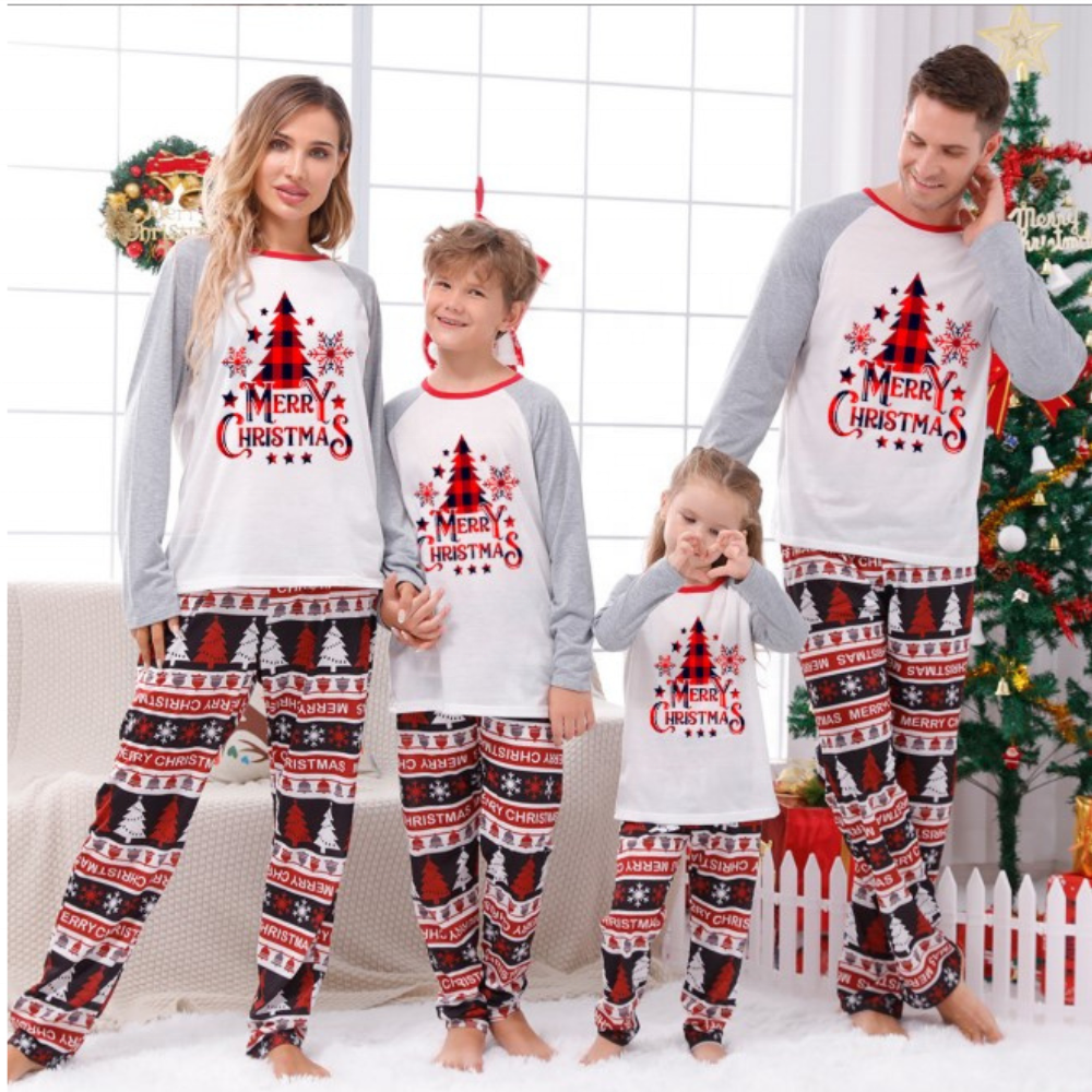 Fashion Family Christmas Pajama Set Matching Cotton Plus Size Outfit Print Cartoon Tree Sleepwear For Holiday
