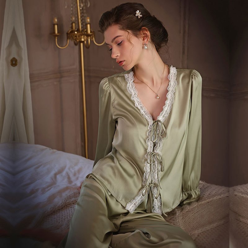 Drop V-Neck Long Sleeved Lady Loose Floral Lace Sexy Matching Ice Silk Women Pajama Sets