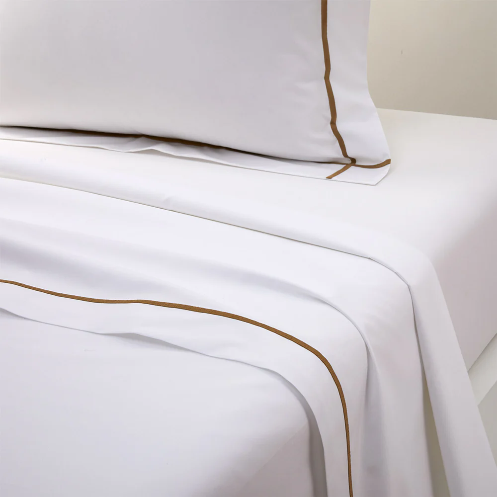 OEKO-Tex certified Gold embroidery King size luxury bed sheet sets 100% cotton white hotel bed linen fitted bed sheets set