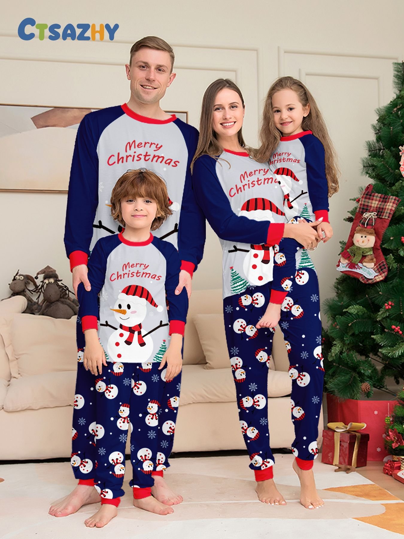 2024 Wholesale Ready To Ship Matching Christmas Pajamas For Family Santa Claus 3XL 4XL Merry Christmas Family Pajamas