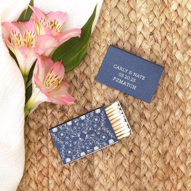 Customized Matchboxes Advertising Hotel Wooden Tip Colored Matches Safety Fireplace Boxes Matches Large Household Boxes Candles