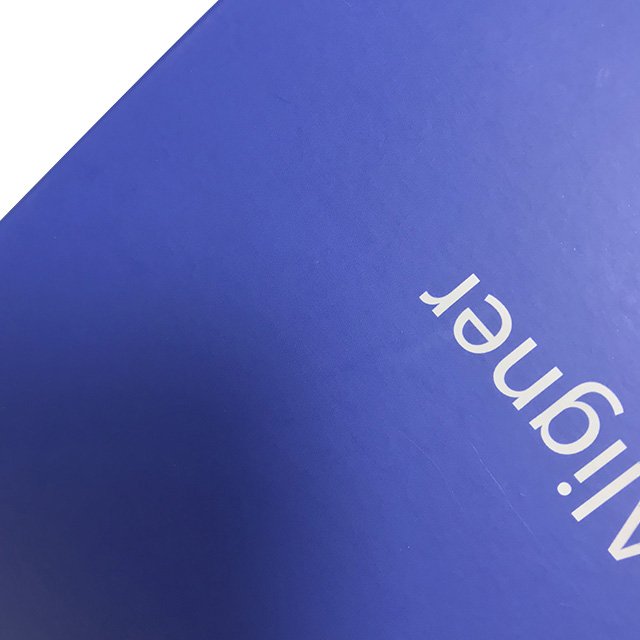 Customized Logo Blue and White Color Matching Beauty Skin Care Makeup Paper Box Clothing Gift Box Packaging Shipping Boxes