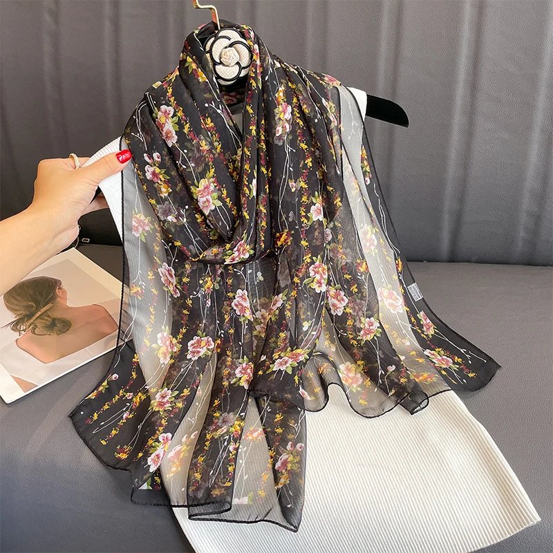 Fashion trend Unique styling headscarf High quality knit 50*160cm chiffon scarf variety Summer