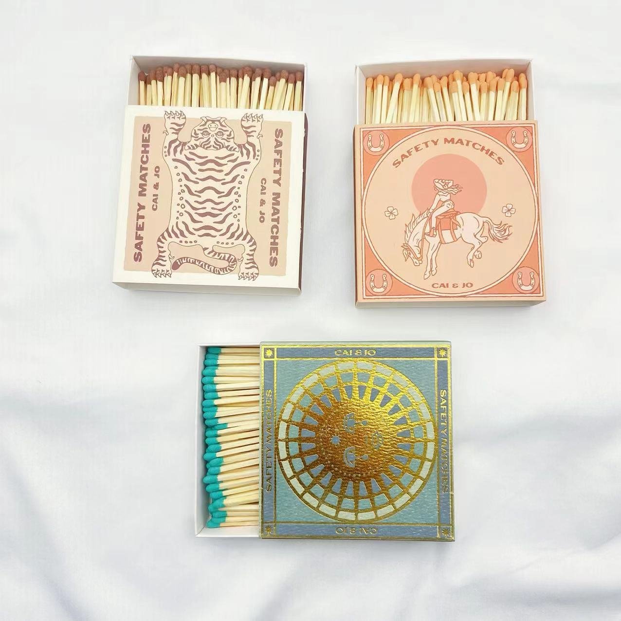 Gold stamping logo on box for cigar candle matches High quality wooden stick with colored tip matches big square matchbox