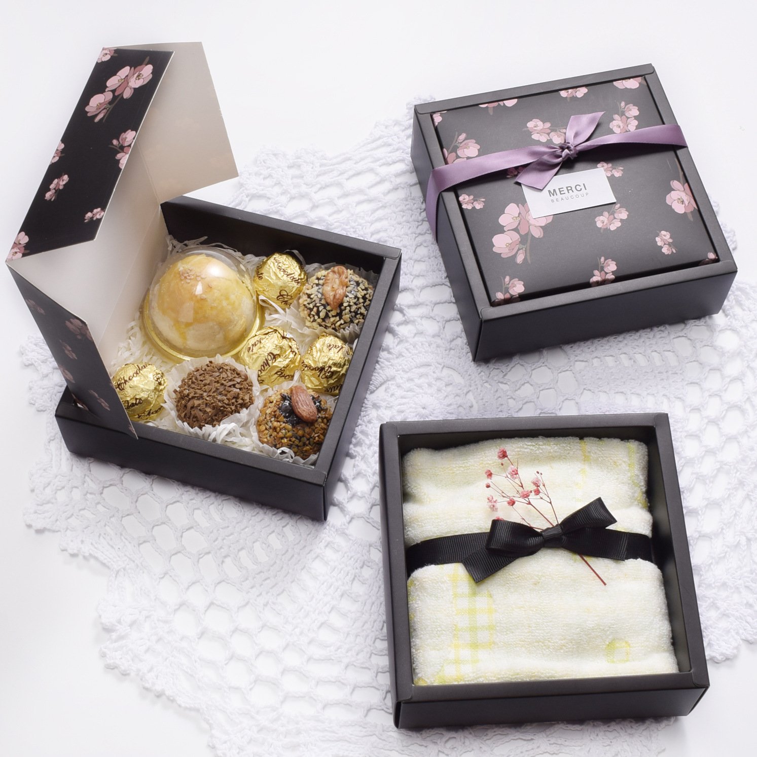 Design Logo Folding Paper Boxes For Towel Good Paper Packaging Gift Boxes For Baby Bath Towel Packaging Gift Box