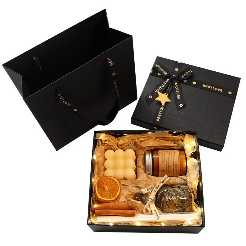 Modern Style New Arrival Essential Oil Reed Diffuser Sets Box Packaging Scented Candle With Stick