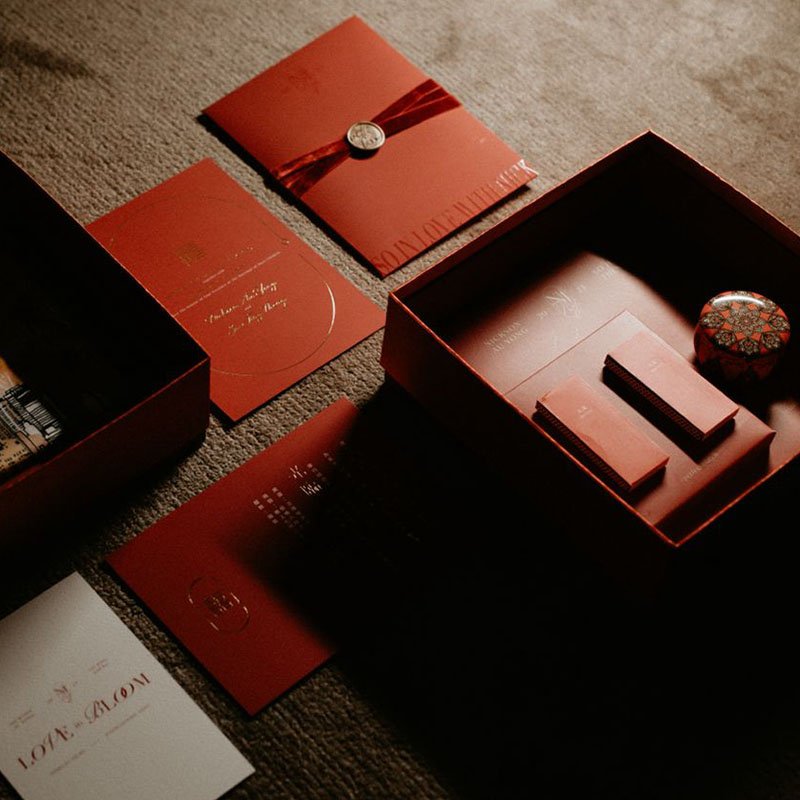 Wholesale Luxury Wedding Anniversary Invitation Gift Box in Premium Packaging