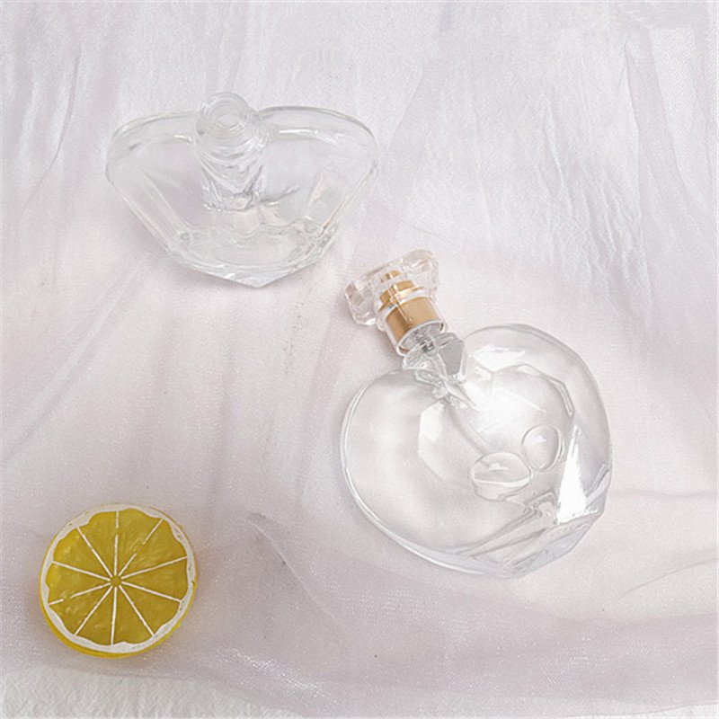 Heart Shaped 100ml Empty Clear Glass Perfume Spray Bottles With Gold Fine Mist Sprayer And Matching Cap