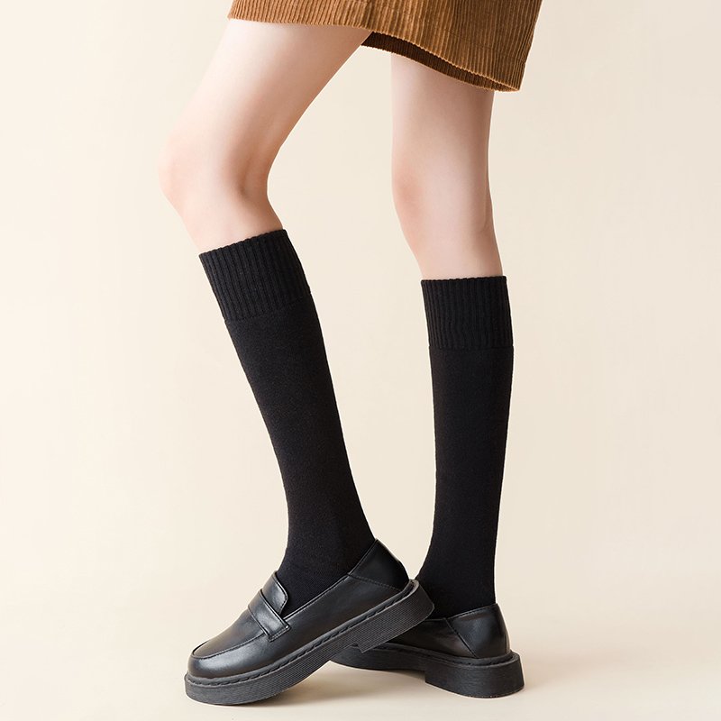 Top trendy knee-high pure color girl socks preppy style thick warm pantyhose socks for women girls match clothes