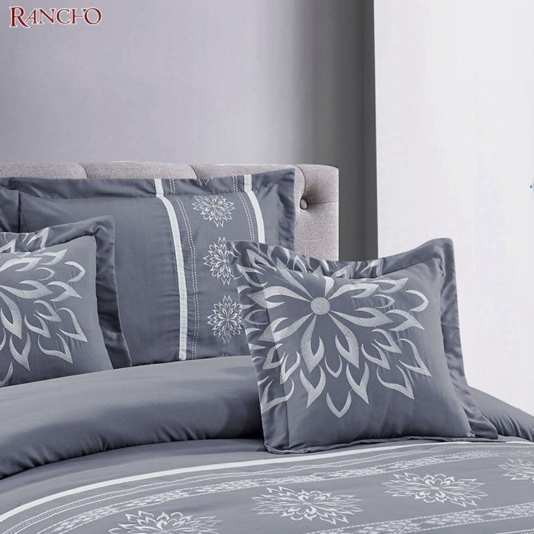 Wholesale bedding set with comforter and match curtains comforter designer bed sheet towels bedsheet sets with comforter