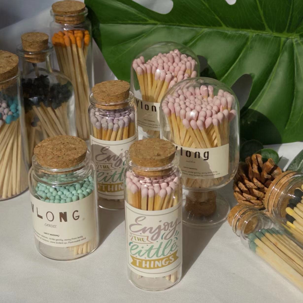 Wholesale Customized Glass Bottle Matches Colored Head Wooden Matchsticks For Candle Jar