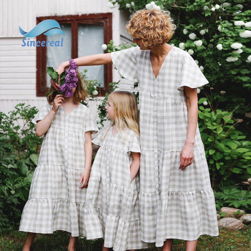 Wholesale custom high quality summer Ruffle Puff Sleeve offon mommy and me matching outfits checkered linen dress