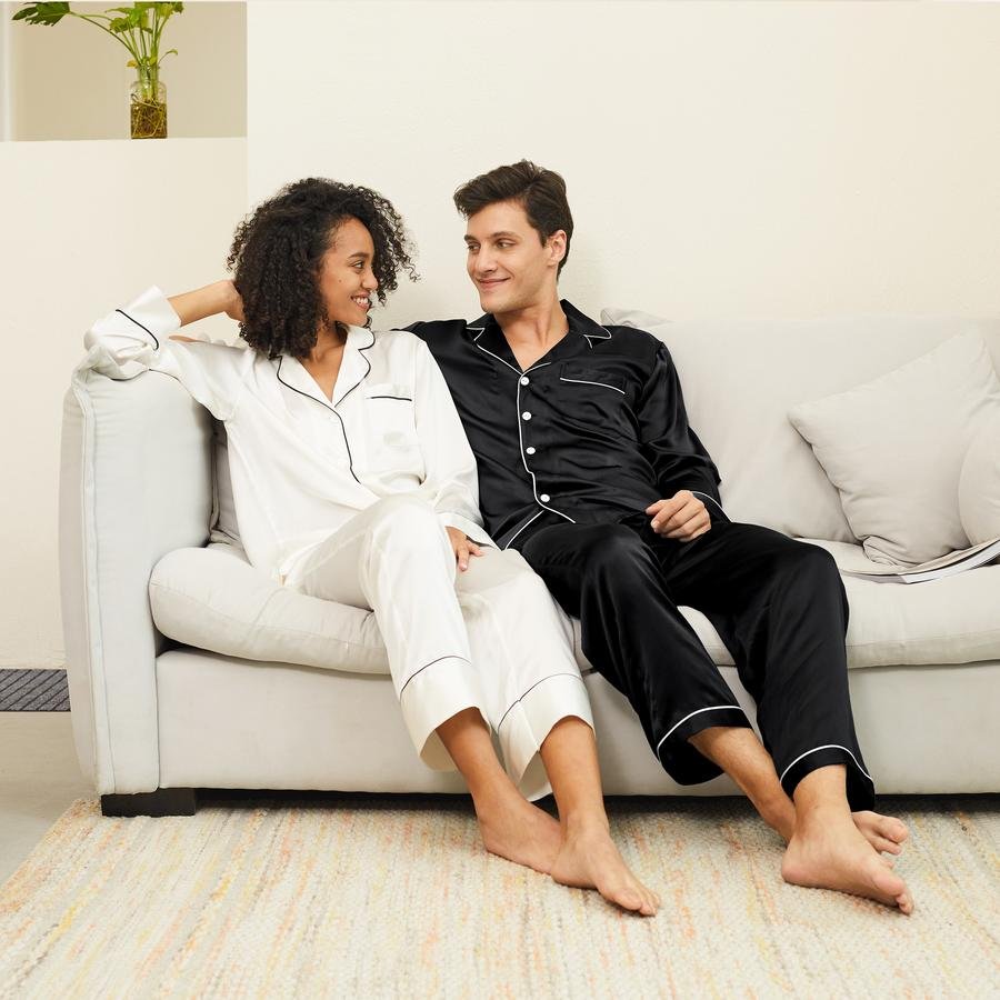 OEM High Quality Breathable 19mm Long Sleeve Pant Pajamas Silk For Couples Matching Pajamas For Couple