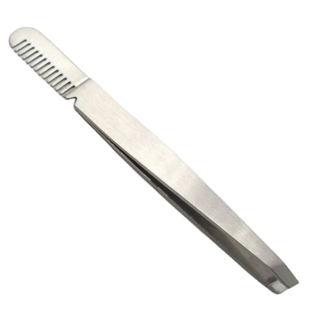 Wholesale Professional Quality Baby Pink Beauty Tweezers Set Sustainable Stainless Steel Slanted and Pointed Eyebrow Tweezers and Scissors