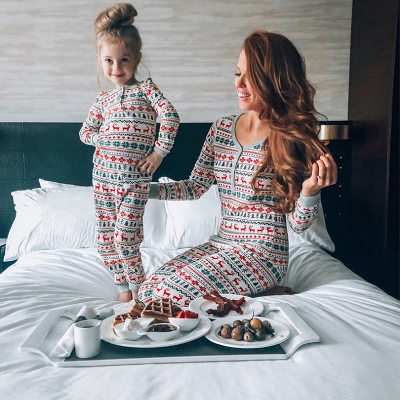 2024 Pjs Christmas Pyjamas Sets pjs Custom Print Adult Onesie cotton Kids Baby Clothes Matching Family Christmas Pajamas