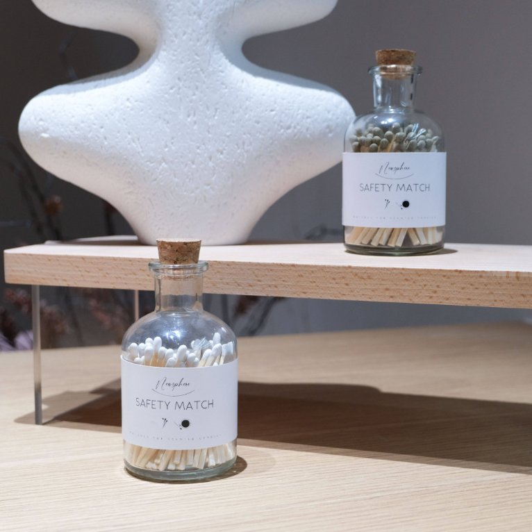 Transparent round glass bottle match wood match in glass bottle