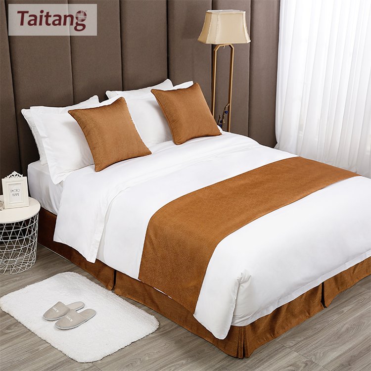 One Stop Hotel Supplies Manufacturer Bed Scarves Bed Runners Matching Pillows Colorful Hotel Bed Sheet Set