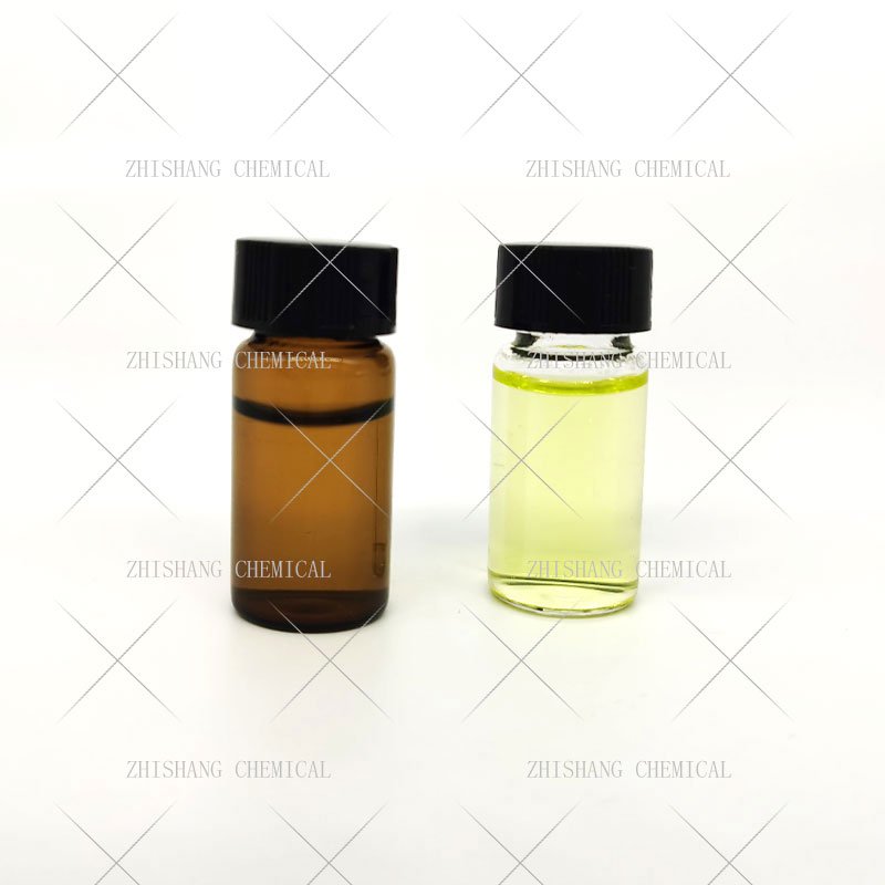 Factory supply wholesale 100% pure Organic cedar wood essential oil bulk sale CAS 8000-27-9