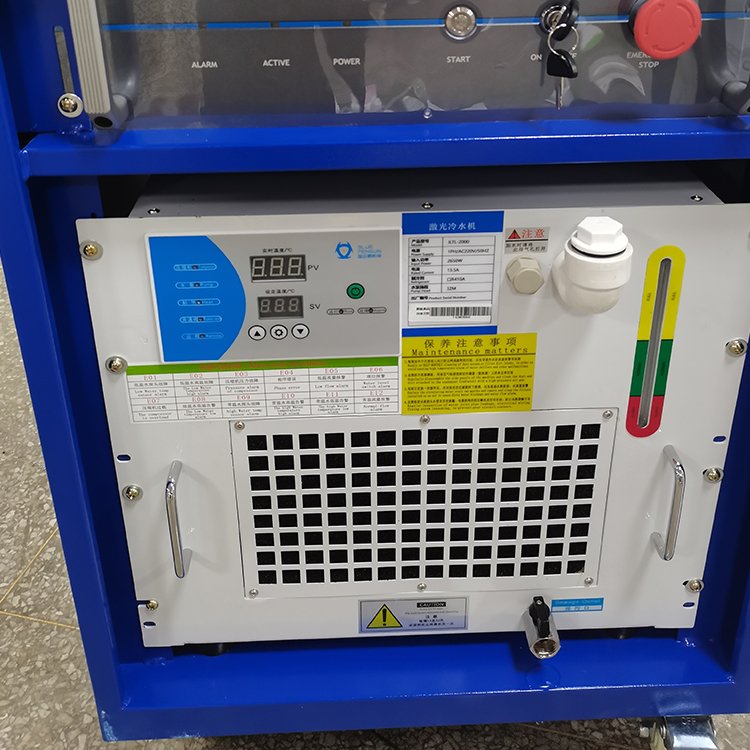Pulse laser cleaning machine Continuous Laser Cleaning Machine Rust Removing Lazer Cleaner Price