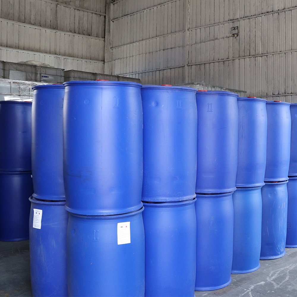 High quality and purity liquid transparent brown Dichloromethylvinylsilane for used to synthesize organic silicon intermediates
