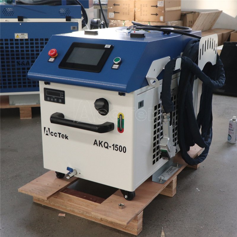 Small Size Laser Cleaning Machine Portable Continuous Laser Cleaner For Rust And Greasy Dirt Removing 1500W 2000W 3000W