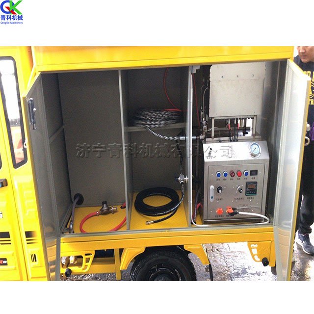 Three Wheel Steam Car Wash Machine Three Wheel Cold Water Door Wash Car 20kg Steam Pressure Car Wash Equipment