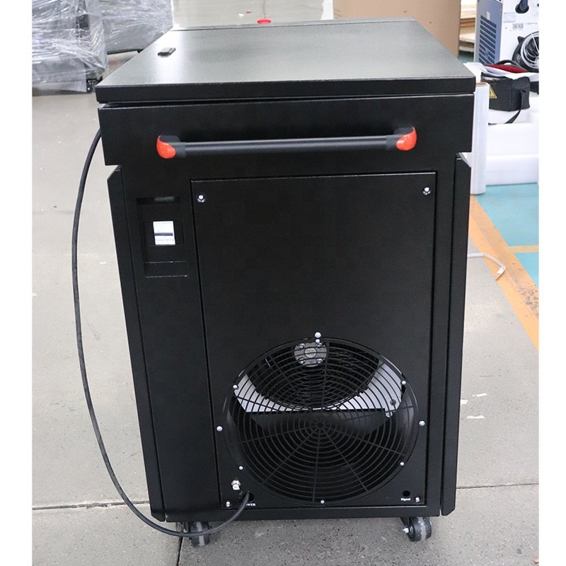 Oil Stain Laser Cleaning Machine 100W 200W 300W 500W Pulse Fiber Laser Cleaning Machine Rust Remover Portable Laser Cleaner