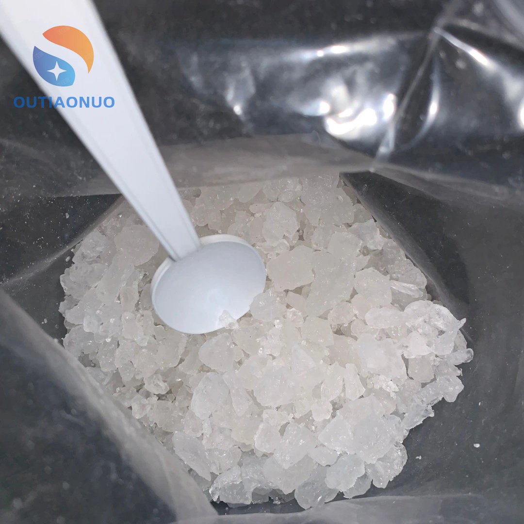 2024 Best-selling products White Crystal High Purity 99.5% menthol crystal cas 89-78-1 Free sample