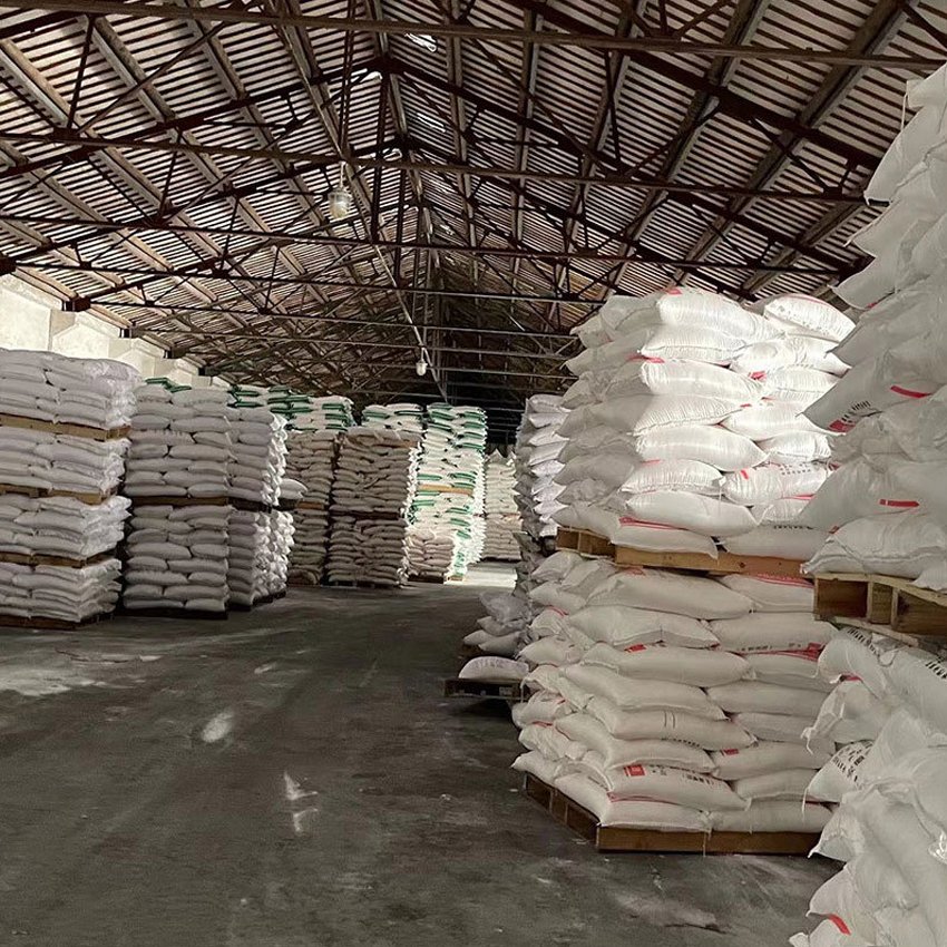 High Quality Polyvinylpyrrolidone/PVP K15 K30 K90 CAS 9003-39-8