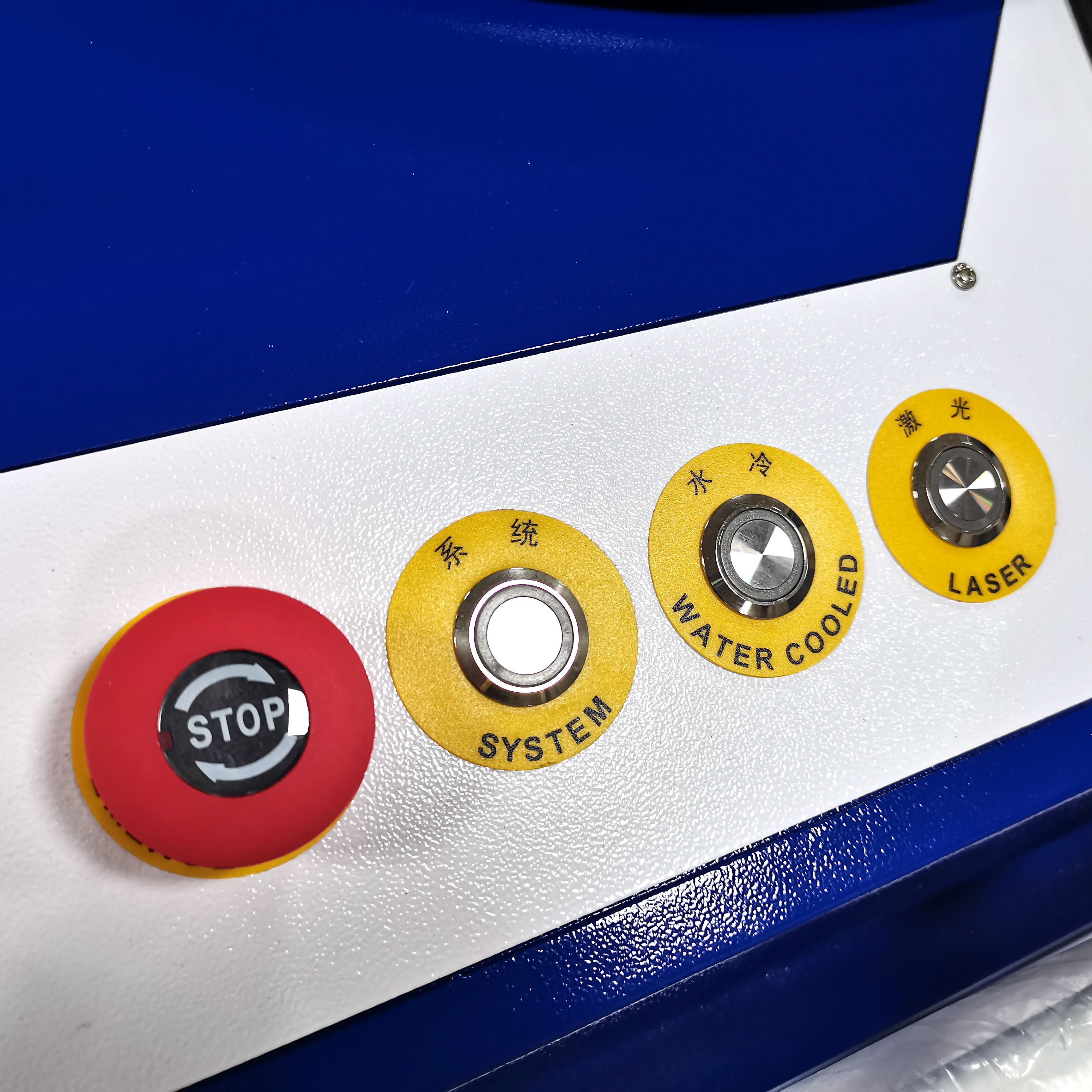 2023 SUKE Updated 1000W 1500W 2000W pulse laser cleaning for metal surface powder coating laser cleaning metal machine
