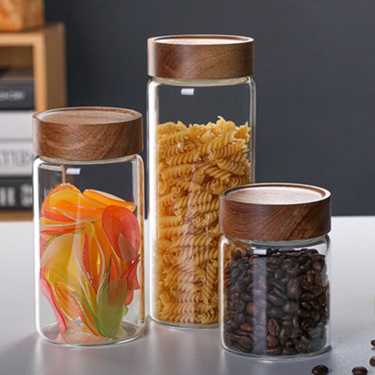 Food grade borosilicate spice storage glass jar with screw acacia wooden lid