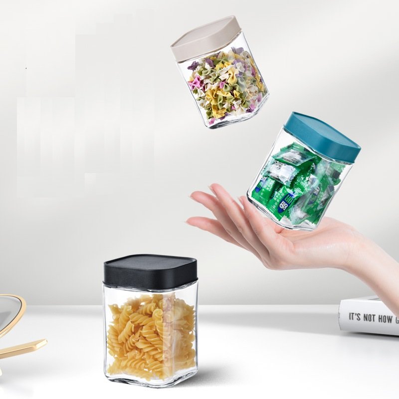 Square 200ml Storage Bottles Jars Food Storage Container with Airtight Lid Clear Glass Storage Jar