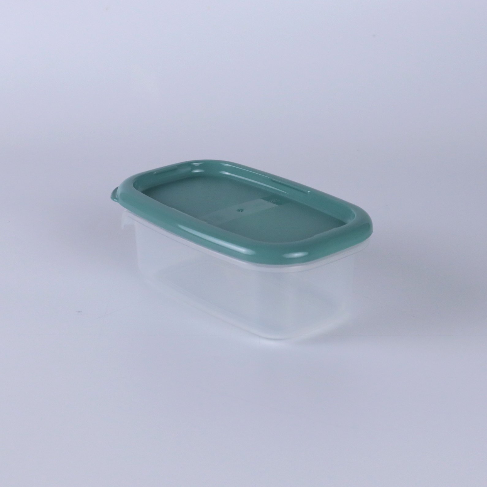 9041 650 ML Plastic Rectangle Food Storage Container Classic Style Square Design Stackable Series