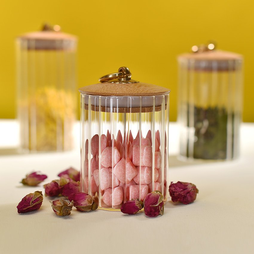 Wholesale Glass Storage Jar Airtight Food Storage Tank Storage Glass Jars For Kitchen Dried Fruit Jam With Pull Tab Bamboo lids