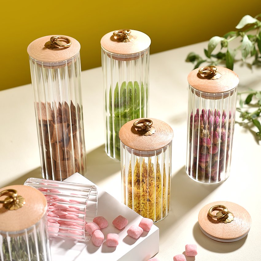 Hot Sale Jar Custom Borosilicate Glass Food Storage Small Glass Spice Jars with Silicone Seal Lids